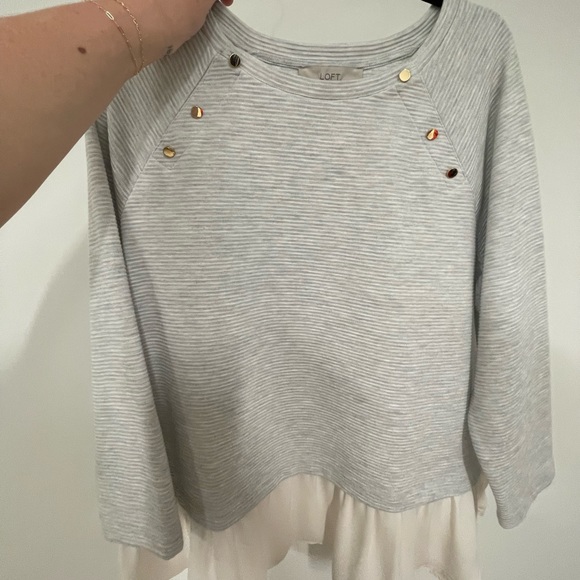 Loft Top - Picture 3 of 3